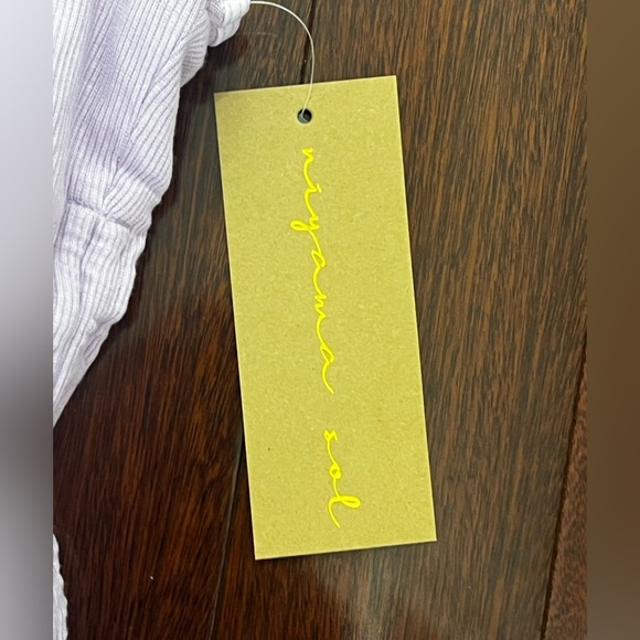 Niyama Sol Lavender Sleeveless Top with Side Ties and built in bra, size S/M - Picture 2 of 5